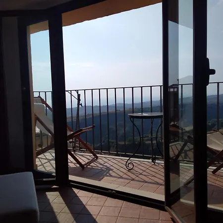 Nina's House , Nonna Lucia * Badolato Marina