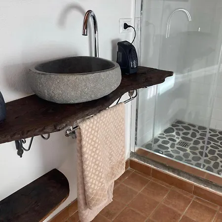 Nina's House , Nonna Lucia *