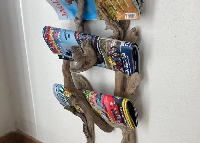 Nina's House , Nonna Lucia *